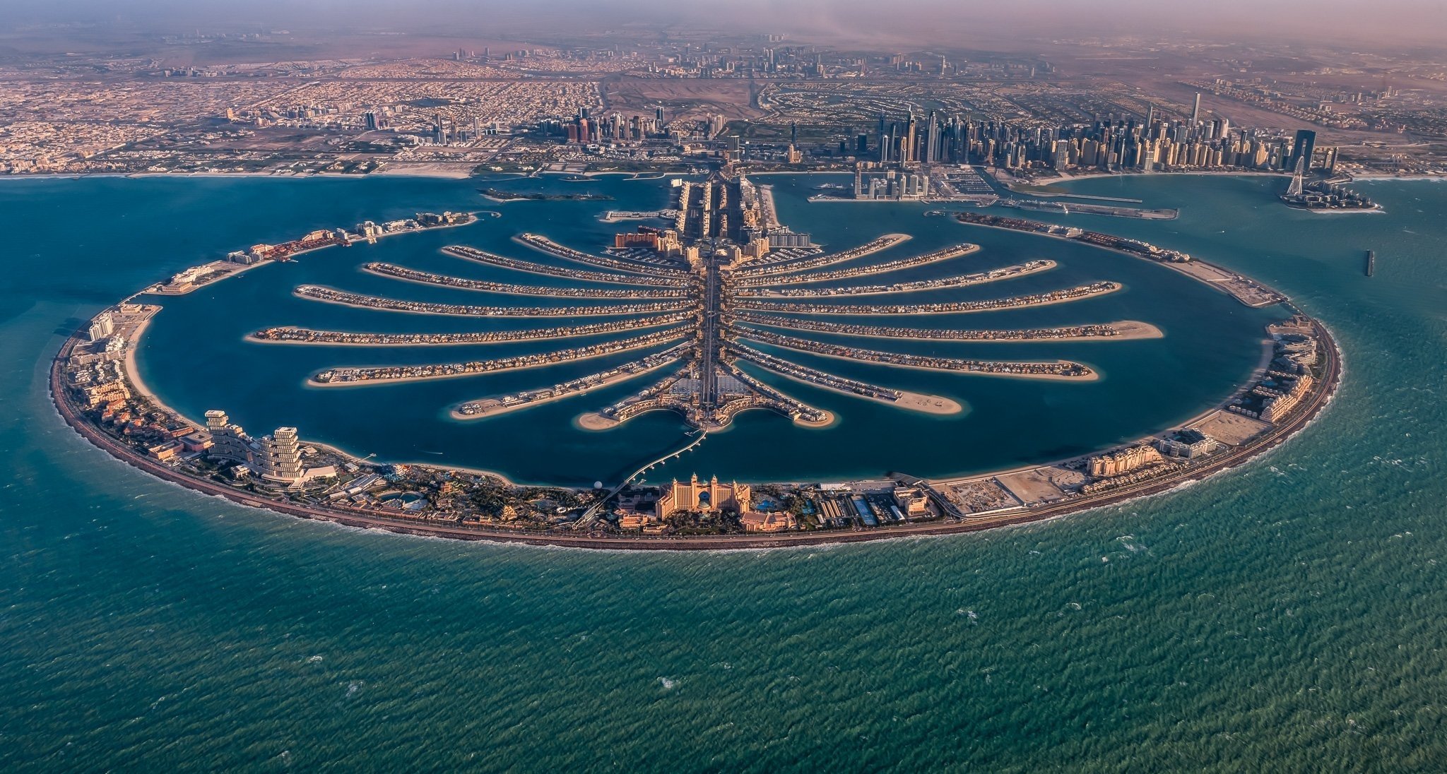 Dubai Palm Island Jumeirah 2024